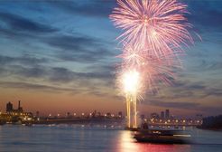 Sommerhighlights bei der Primus-Linie  von Rhein in Flammen bis zu den Mainzer Sommerlichtern ist alles dabei
