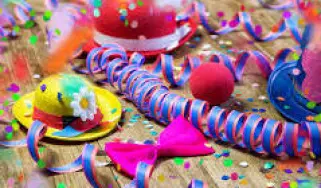 In alter Tradition: Rosenmontag mit dem Schiff von Ginsheim nach Mainz