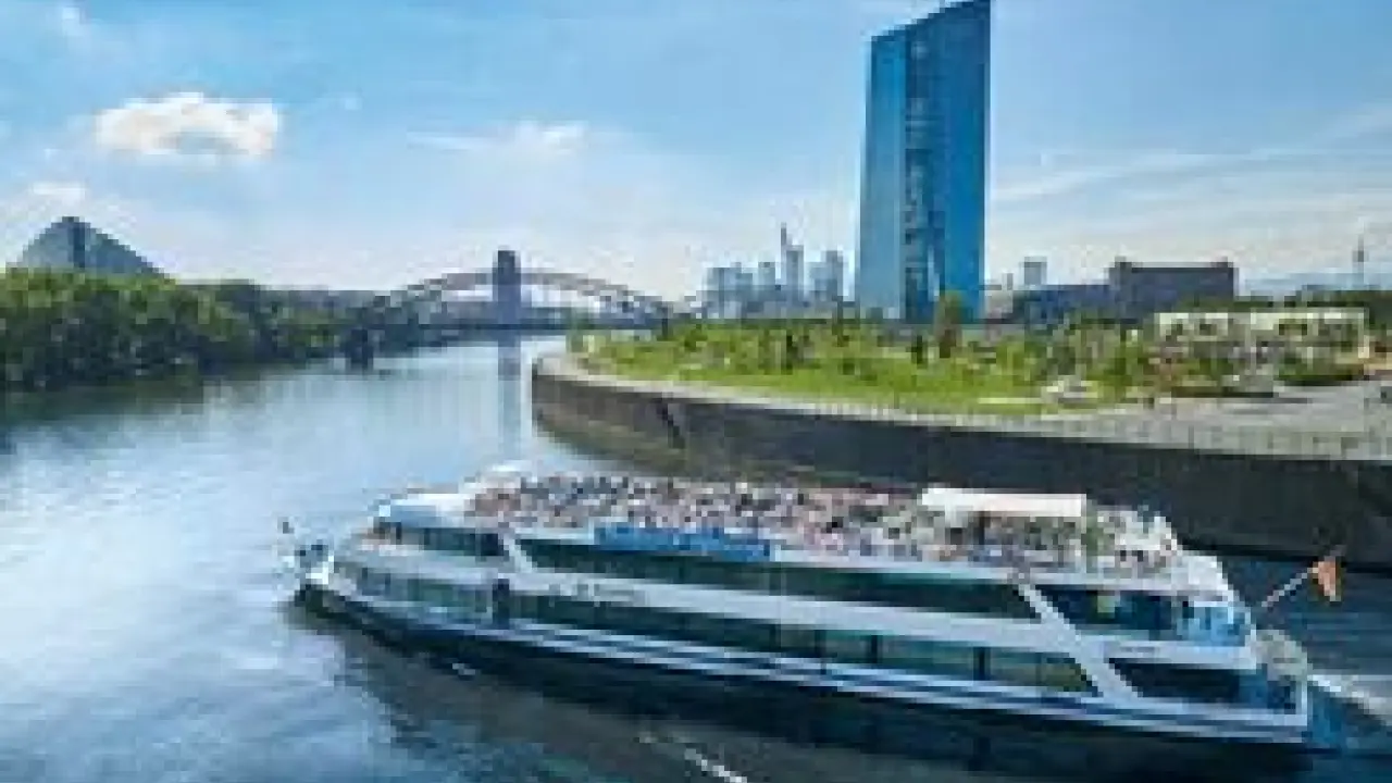 Sommer auf dem Wasser – Schiffstouren mit der Primus-Linie für den Urlaub vor der Haustür
